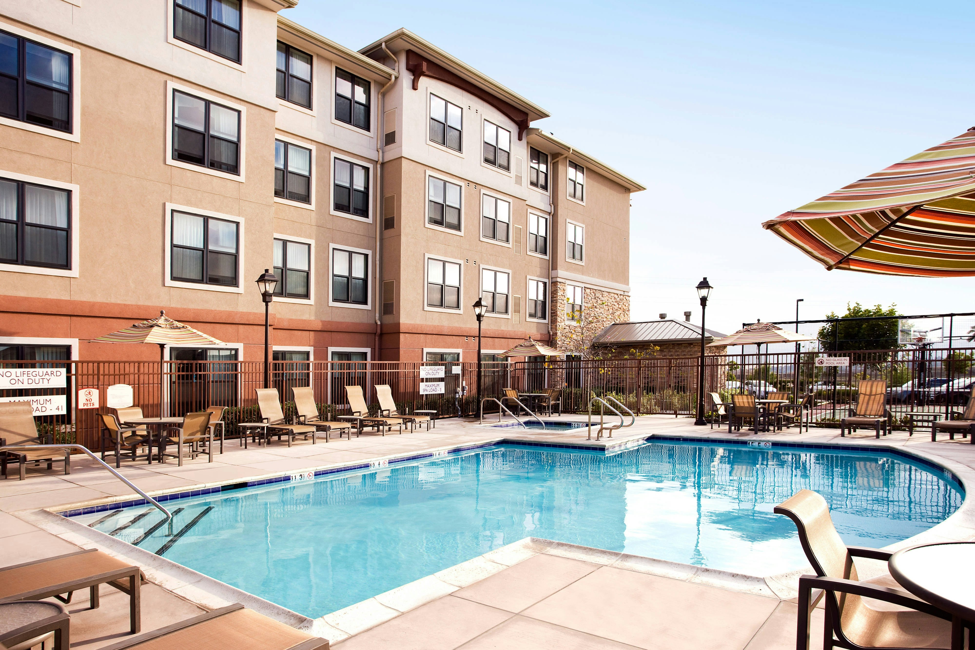 Residence Inn San Diego Oceanside 1/16