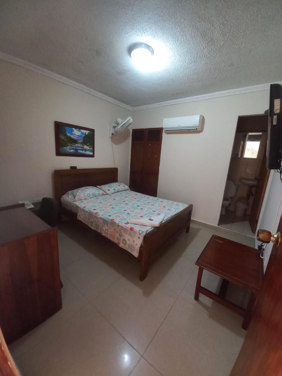 Granada Inn 27/55