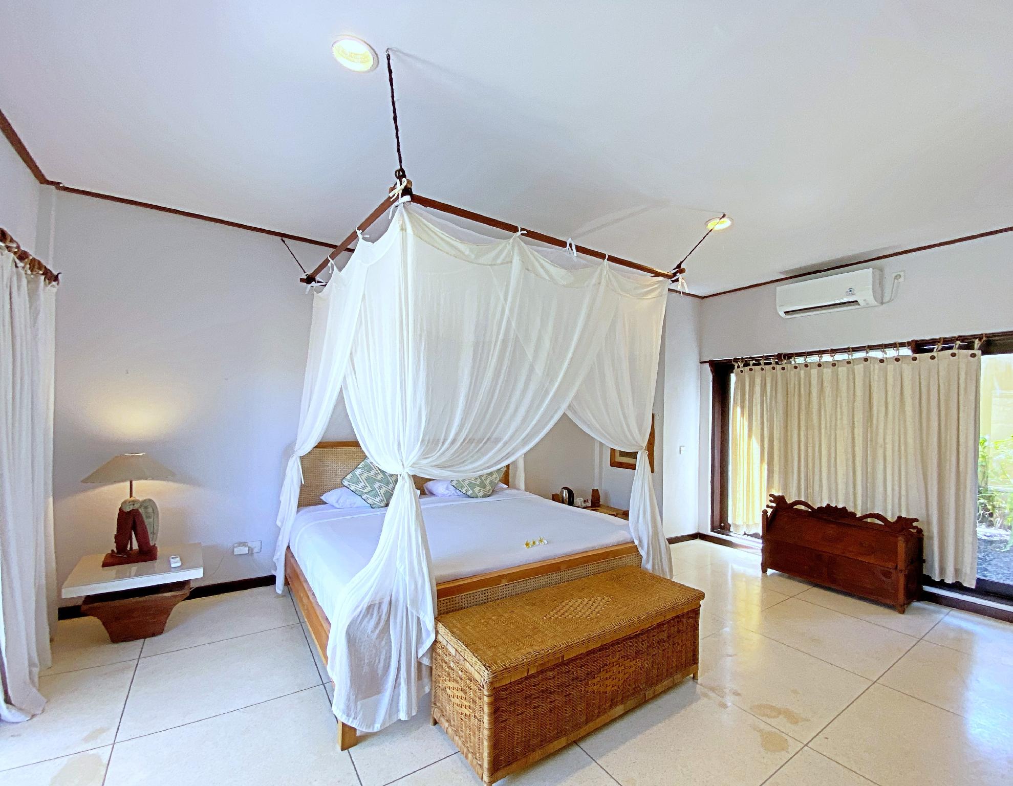 Suite, Double Bed, Pool Access