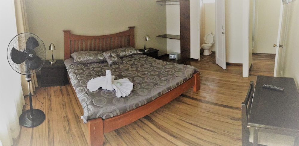 Costa Rica Guesthouse 22/70