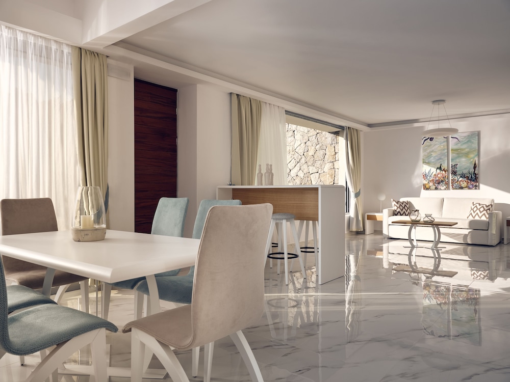 Arcs Boutique Villa Hotel 51/77