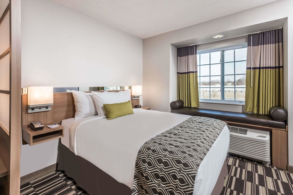 Microtel Inn and Suites By Wyndham Beaver Falls 6/30