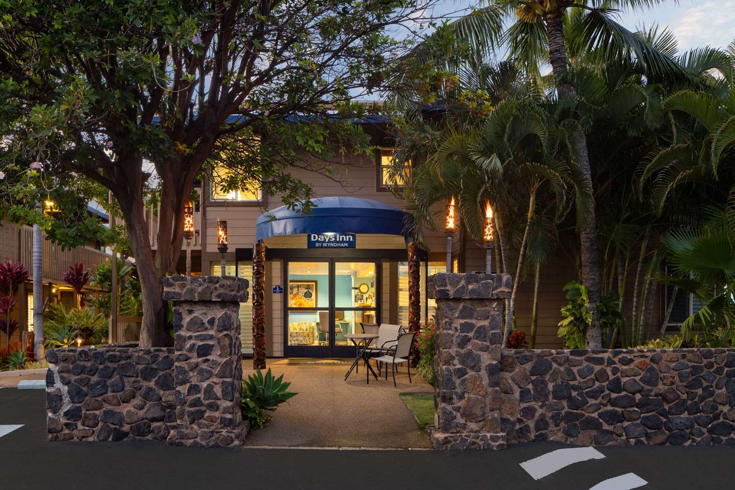 Days Inn by Wyndham Maui Oceanfront 47/54