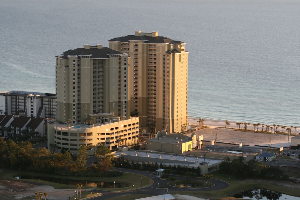Grand Panama Beach Resort by Emerald View Resorts 1/77
