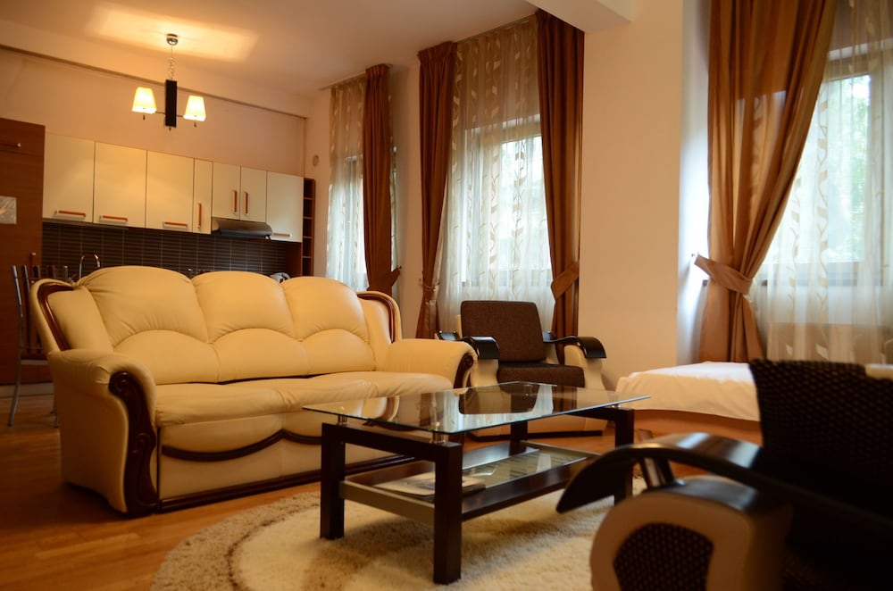 Monte Carlo Palace Suites 36/50