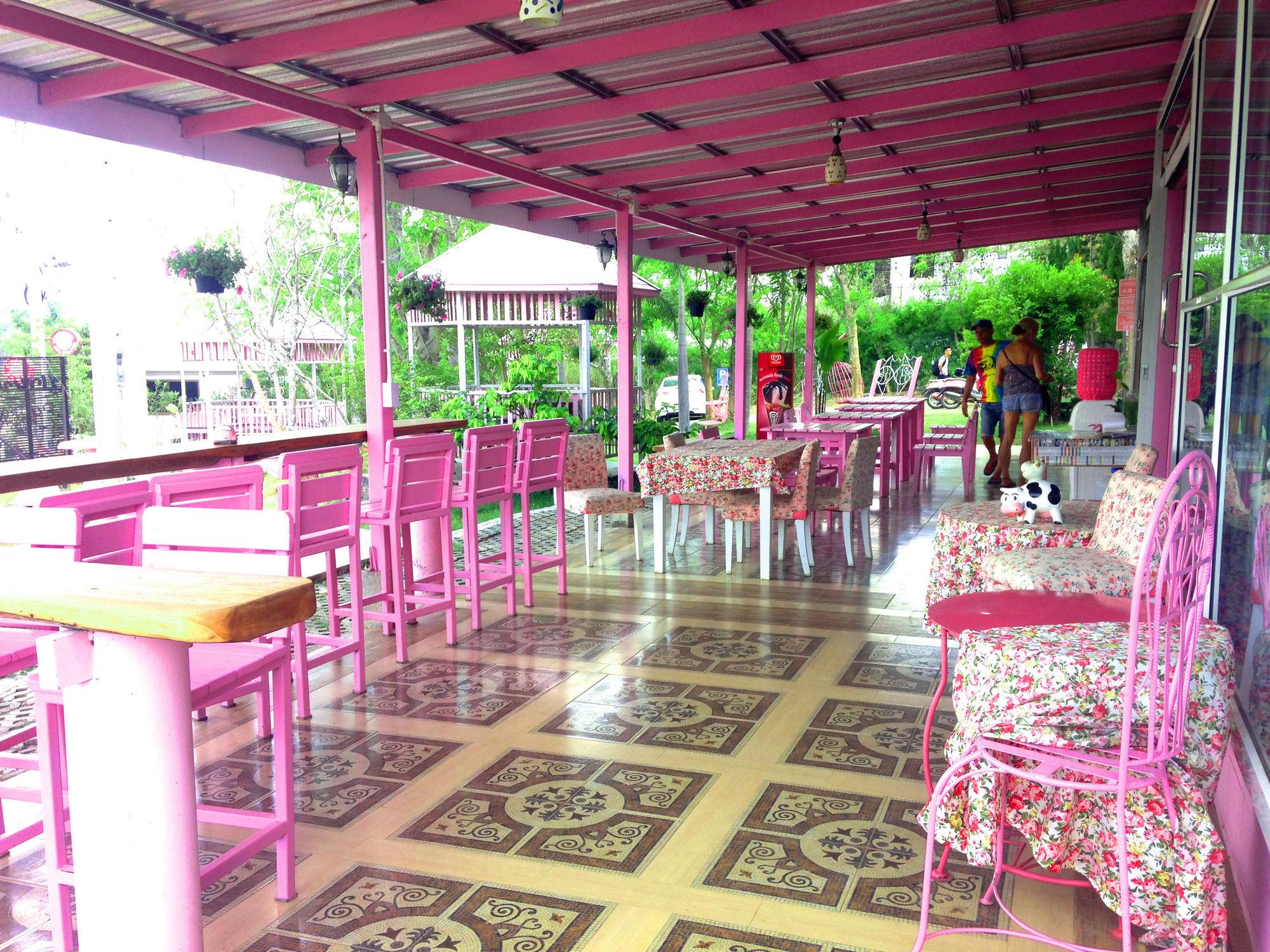 Paiwaan Resort 8/38