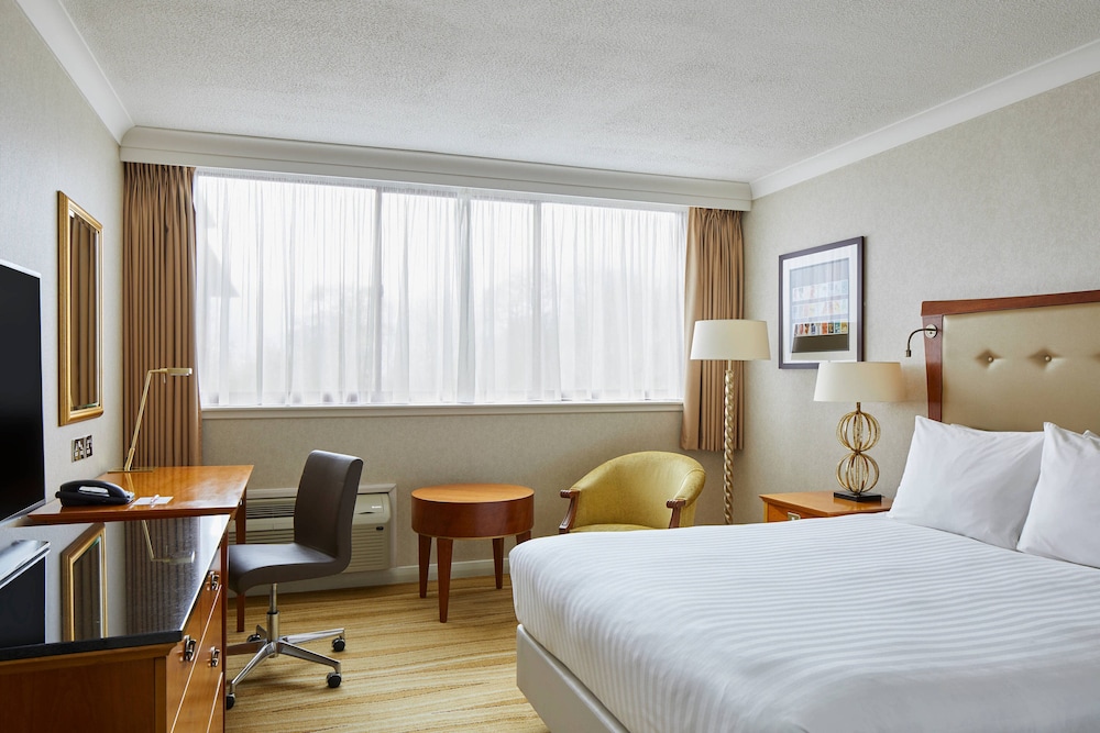Delta Hotels by Marriott Swindon 5/33