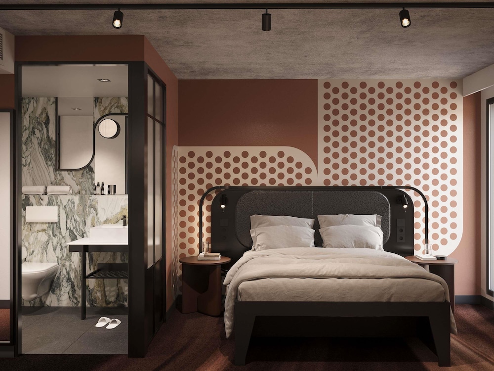 Essential, Double Bed