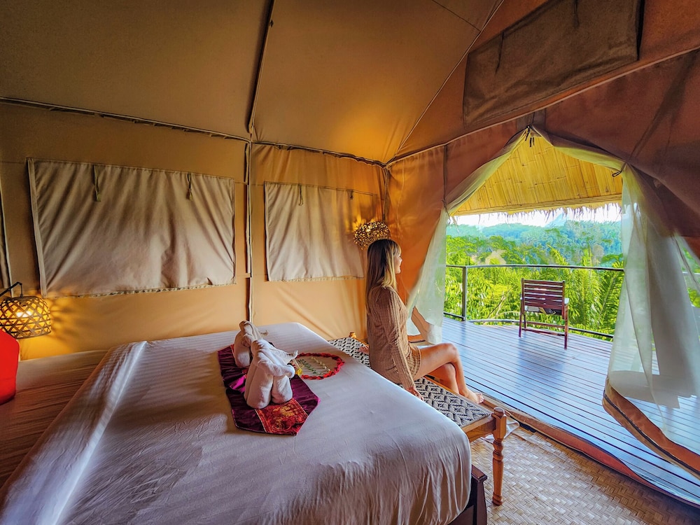 EXOTIC, DOUBLE BED, WITH VIEW