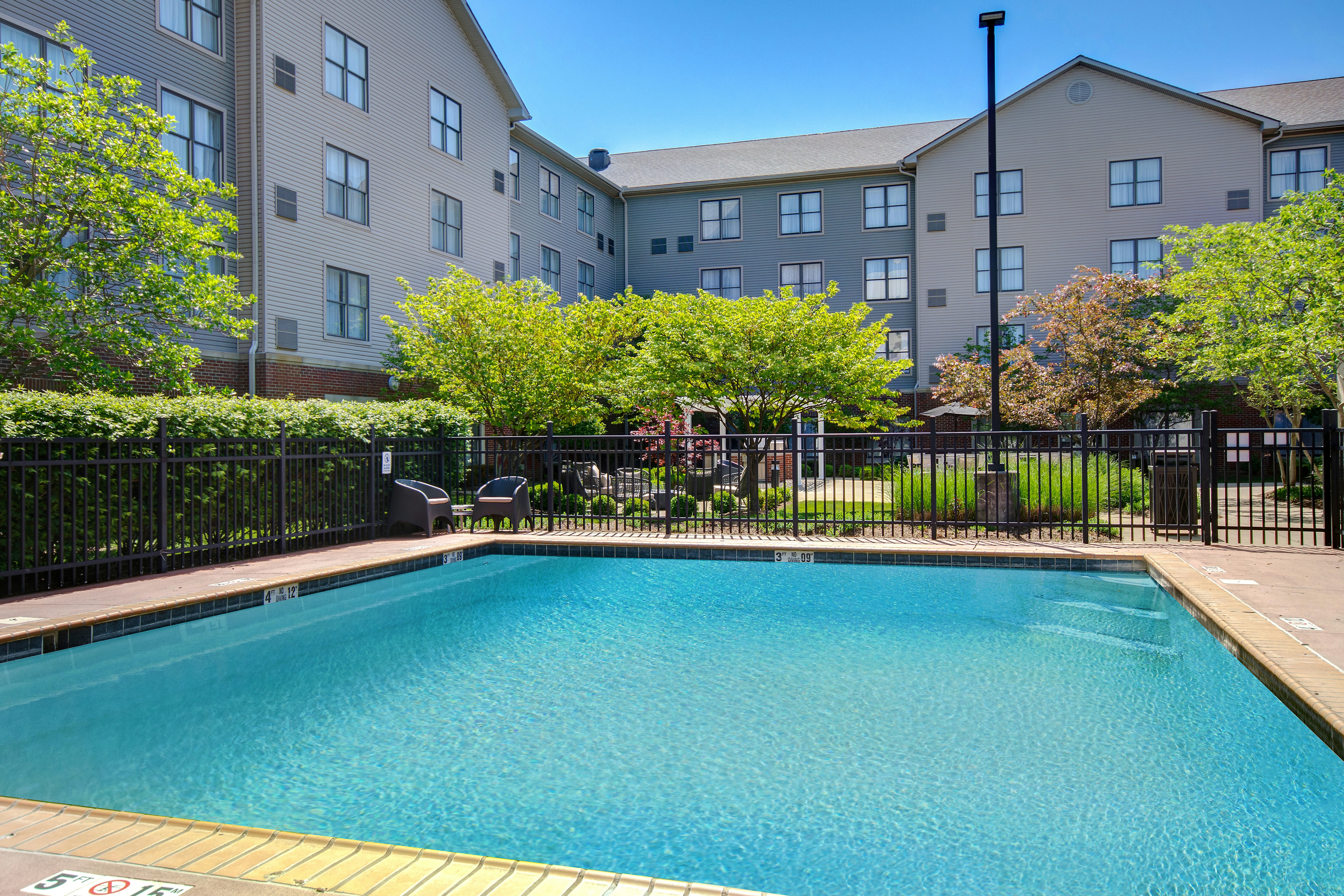 Homewood Suites By Hilton Lexington Hamburg 29/32