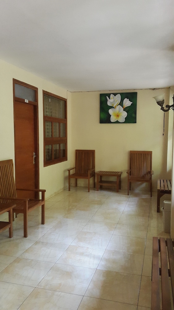 Centro Bajo Hotel 25/50
