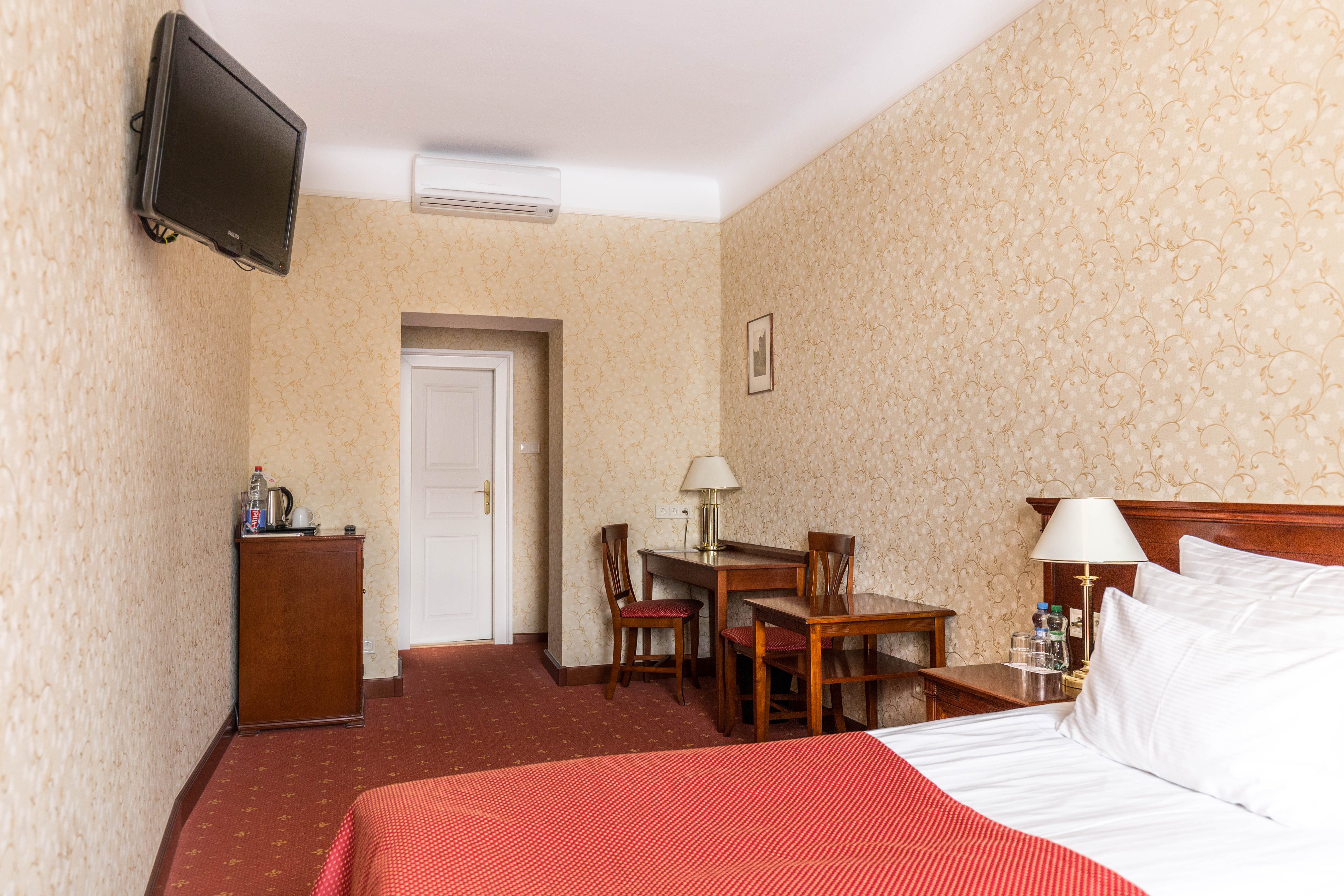 Rott Hotel 20/34