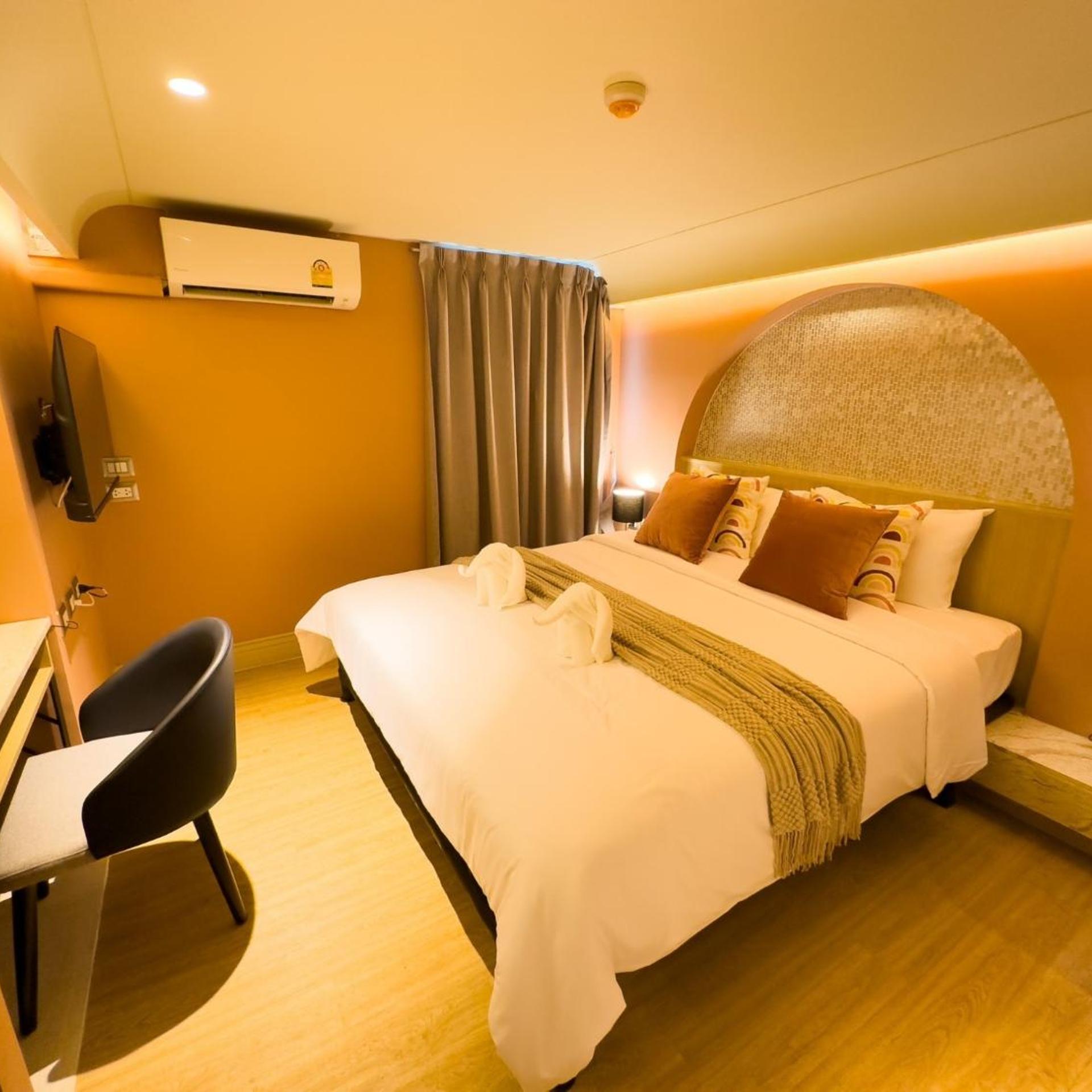 Kastel Bangkok Hotel 11/50