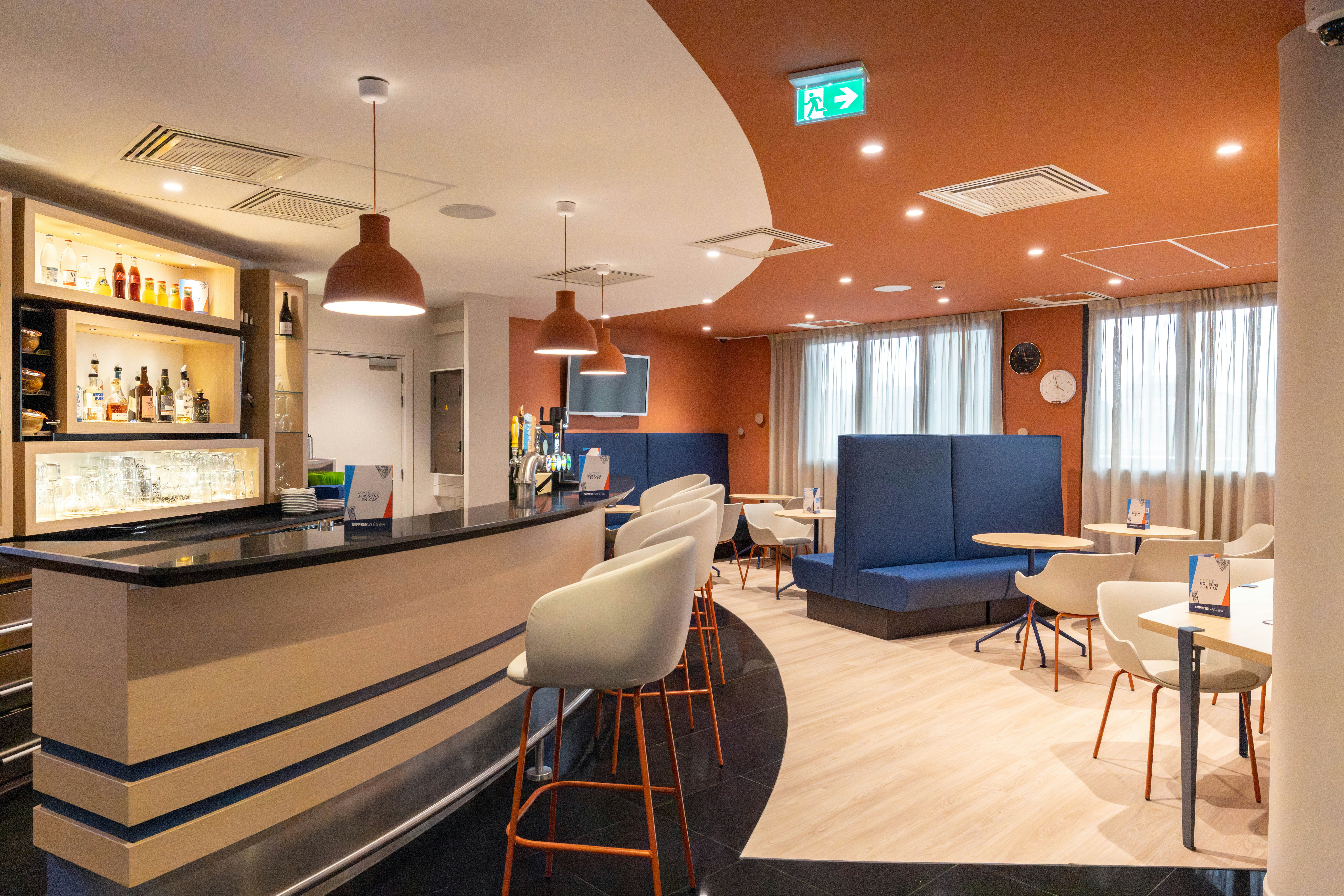 HOLIDAY INN EXPRESS ARRAS 55/78