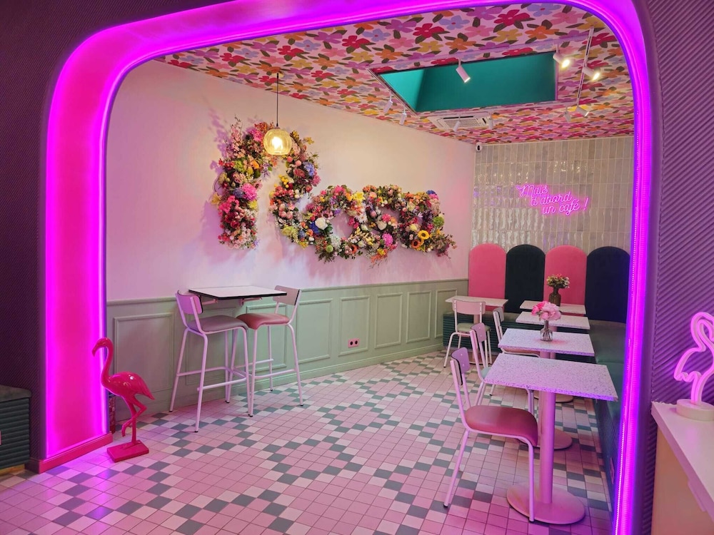Hotel La Petite Rosa 44/50