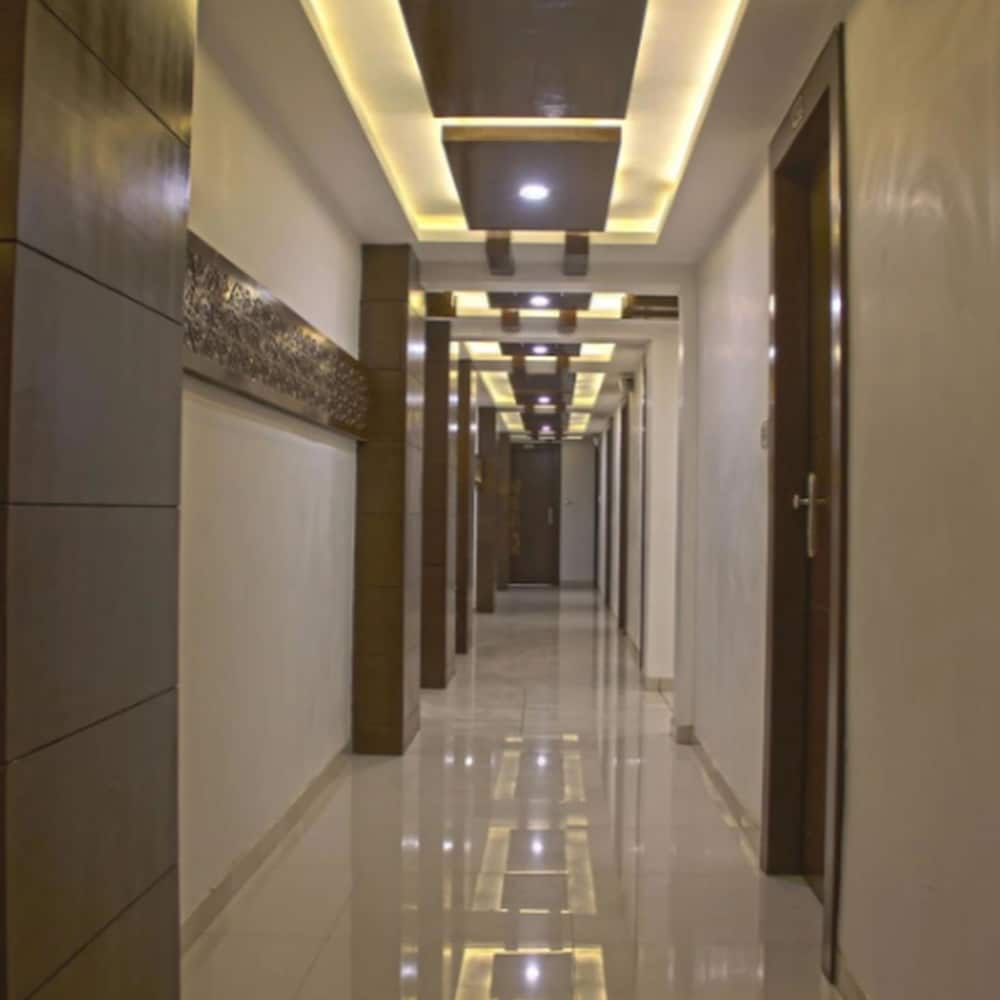 HOTEL AMBER photo5