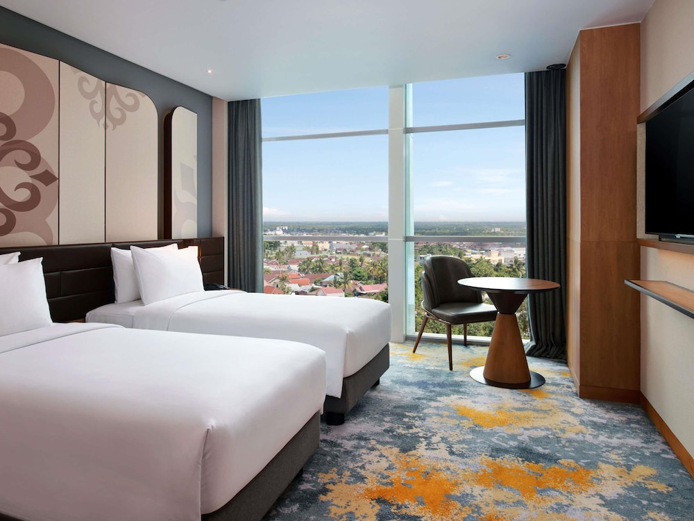 Mercure Pangkalan Bun 12/56