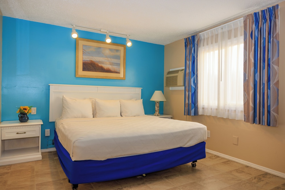 The White Sands Oceanfront Resort & Spa 23/70