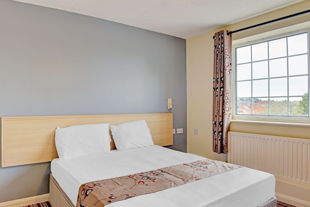 OYO Shilton Inn 13/46