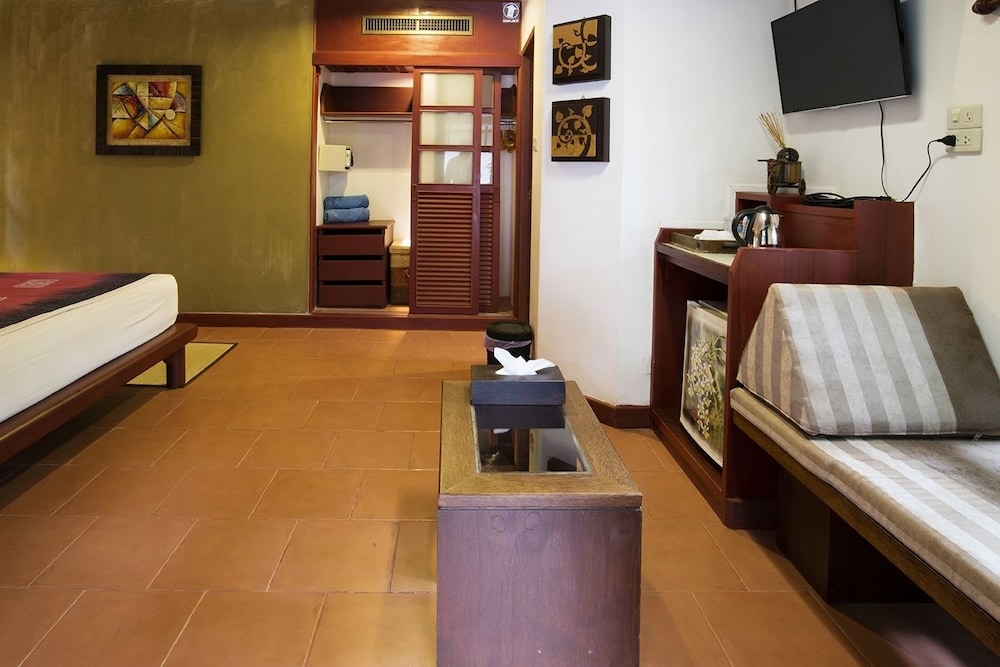 Bangtao Beach Chalet 48/71