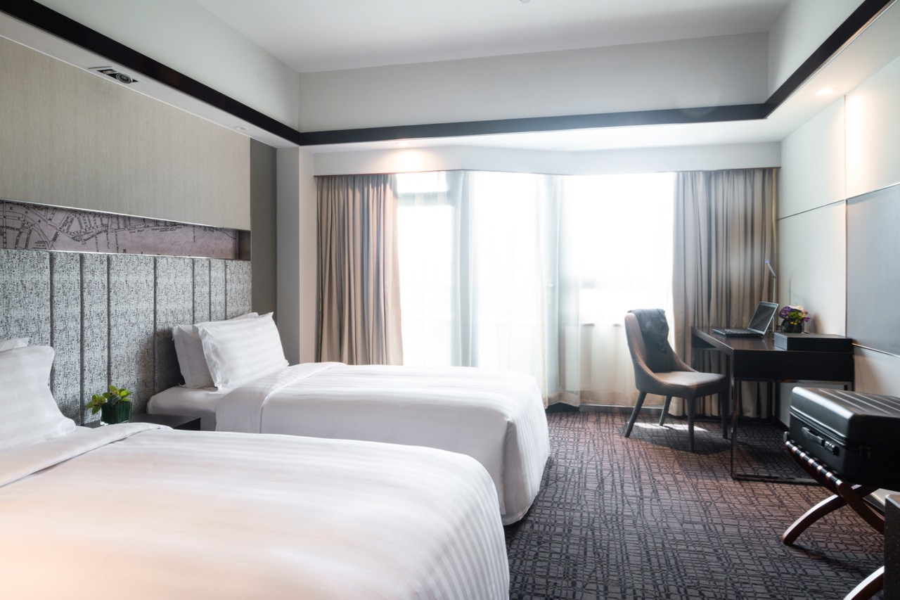 Superior Twin Bedroom