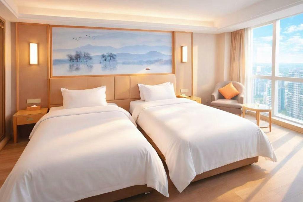 Deluxe, Twin Beds, with View