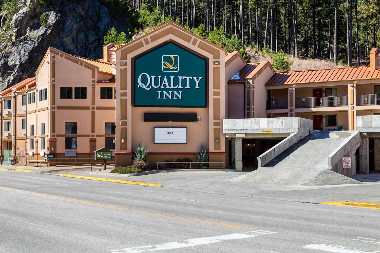 Quality Inn Keystone near Mount Rushmore 42/47