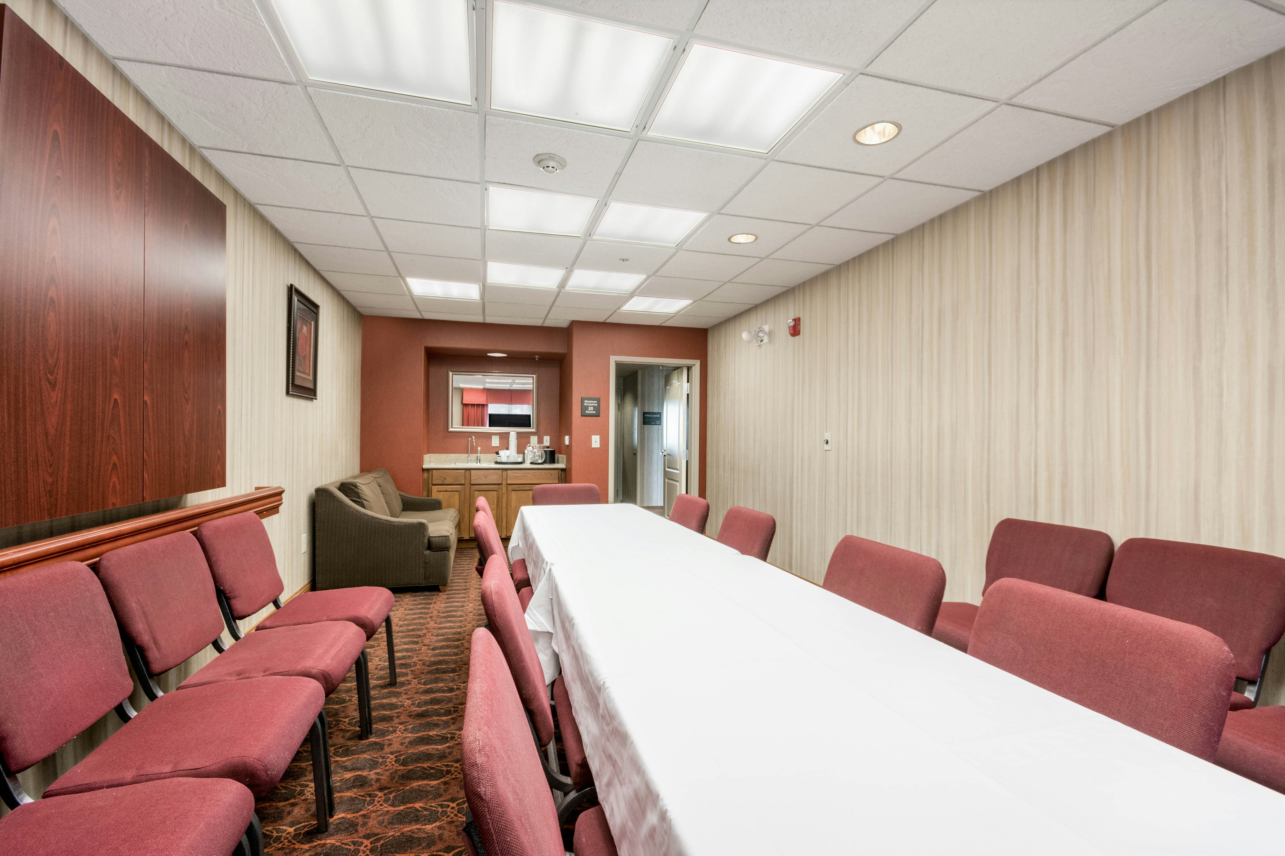 Hampton Inn Derby Wichita Southeast 8/42
