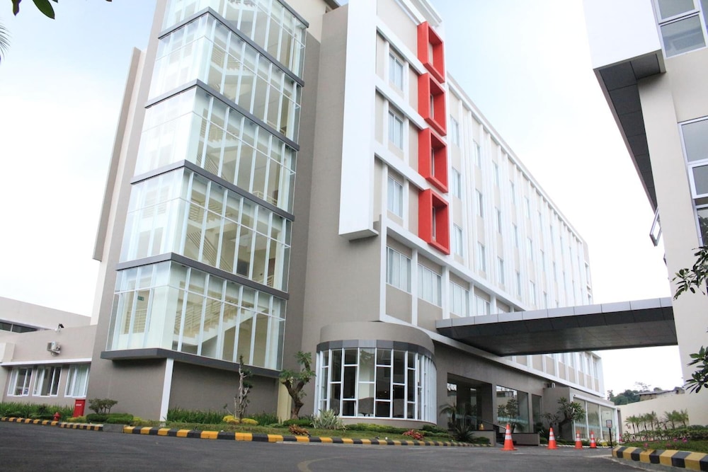 Horison Sukabumi 24/27