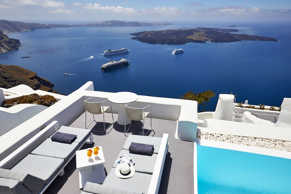 DREAMS LUXURY SUITES 41/50