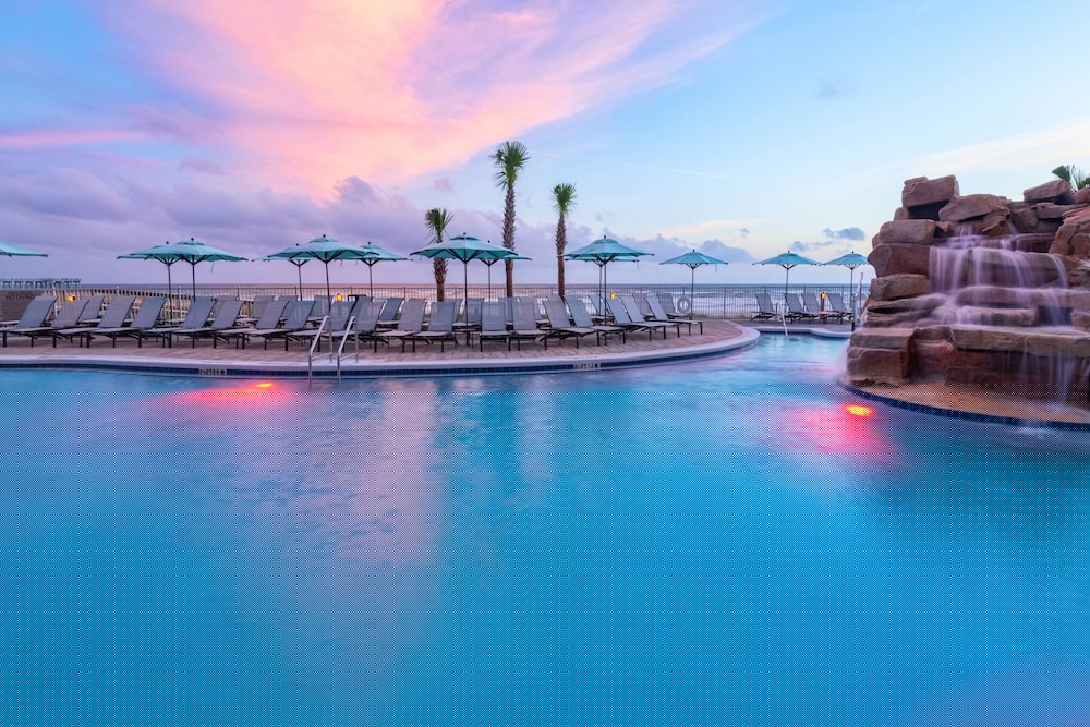 SpringHill Suites by Marriott Panama City Beach Beachfront 6/48