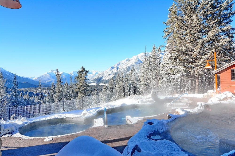 Hidden Ridge Resort 69/73