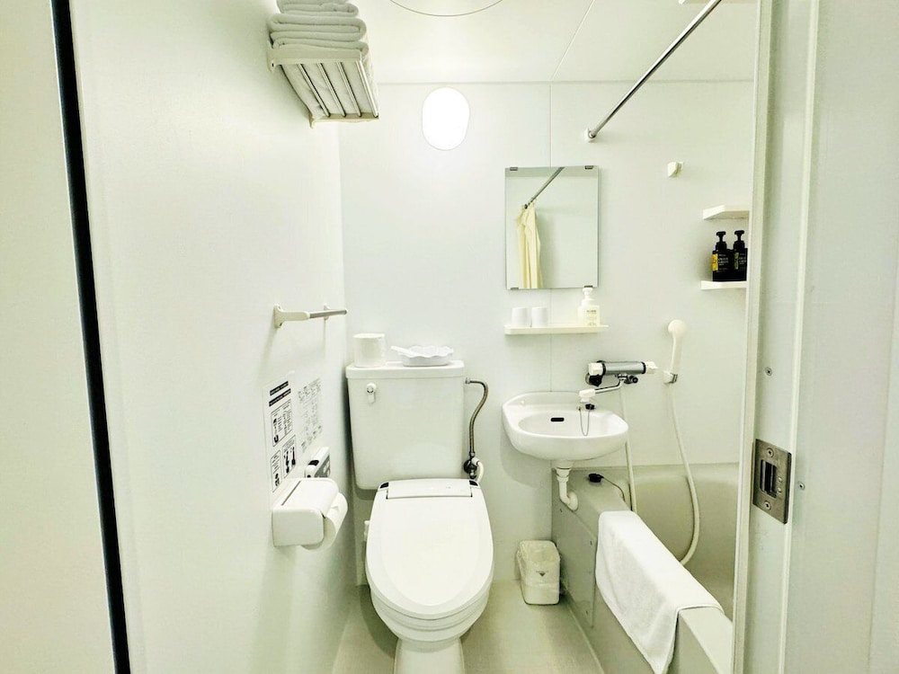 BANDE HOTEL OSAKA 41/45