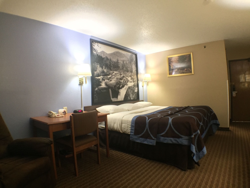 Super 8 By Wyndham Johnstown/Gloversville 14/32