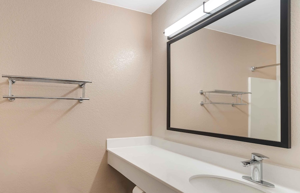 Extended Stay America - Tampa - Airport - Spruce Street 50/54