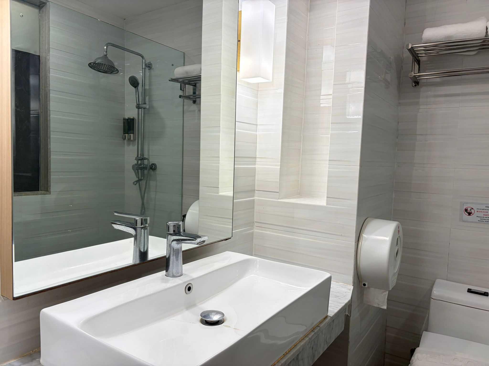 Palette Luxe Jomtien Beach Pattaya 24/32