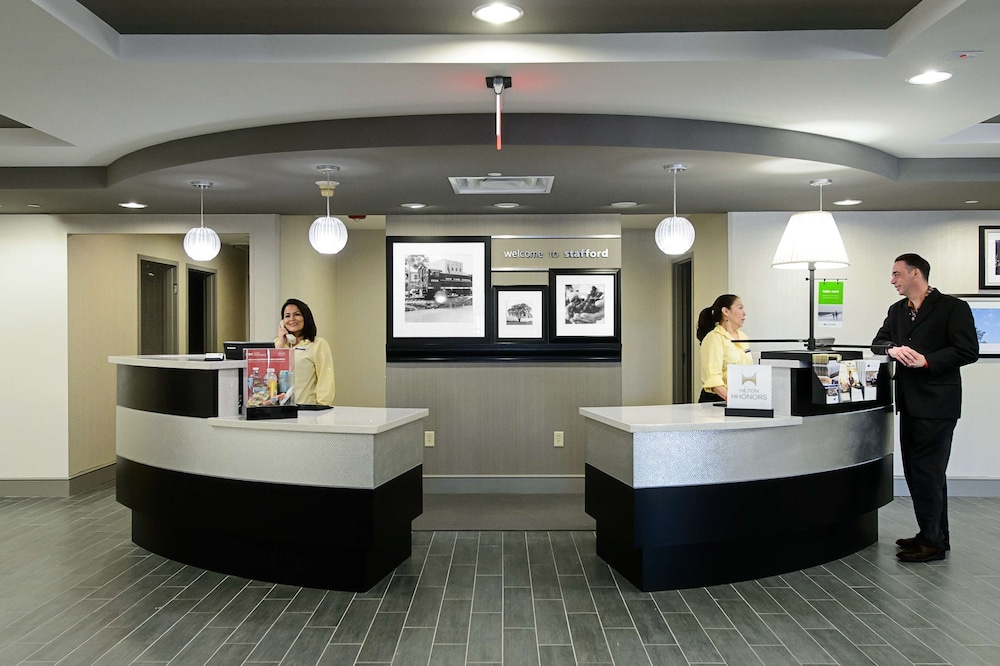Hampton Inn Stafford/Quantico & Conference Center, Va 9/48