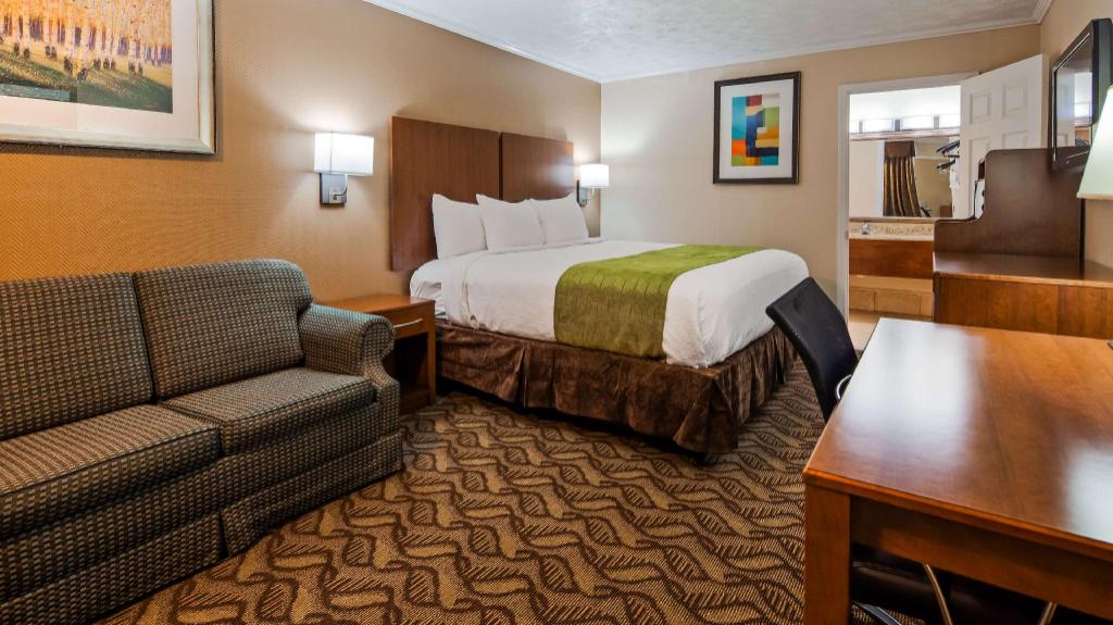 Room, King Bed, Exterior Entrance, Annex