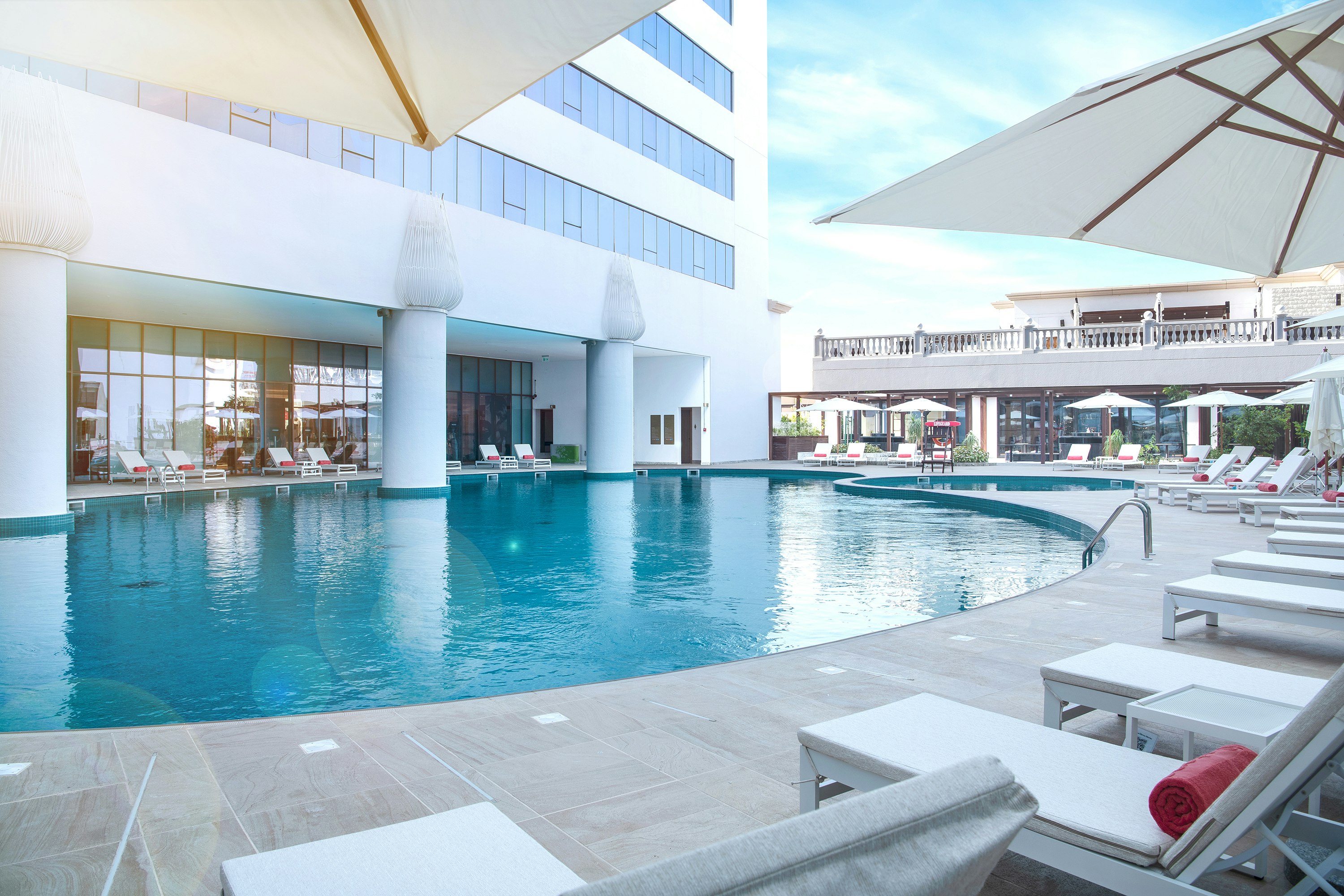 Al Jaddaf Rotana Suite Hotel 4/27
