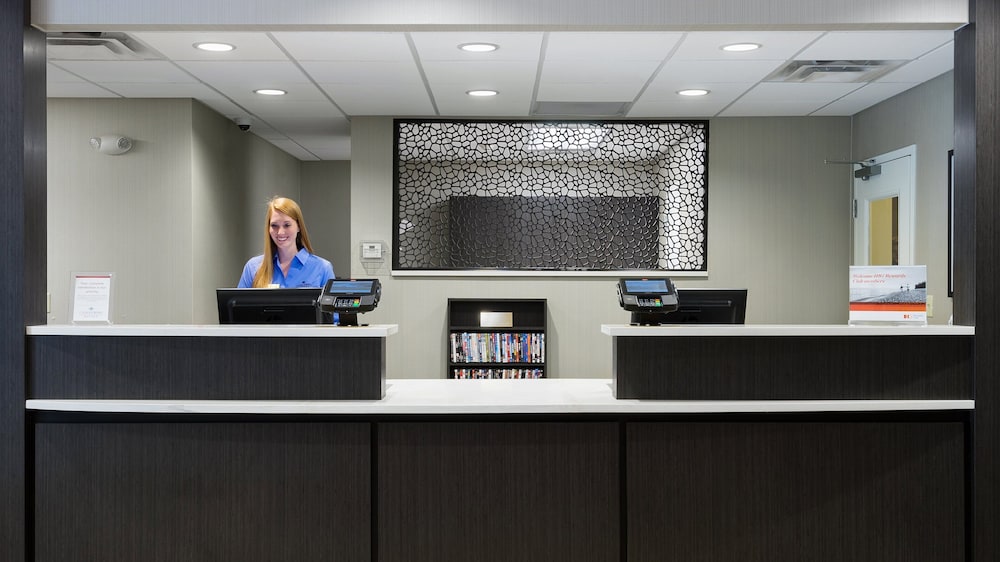 Candlewood Suites GROVE CITY - OUTLET CENTER 11/43