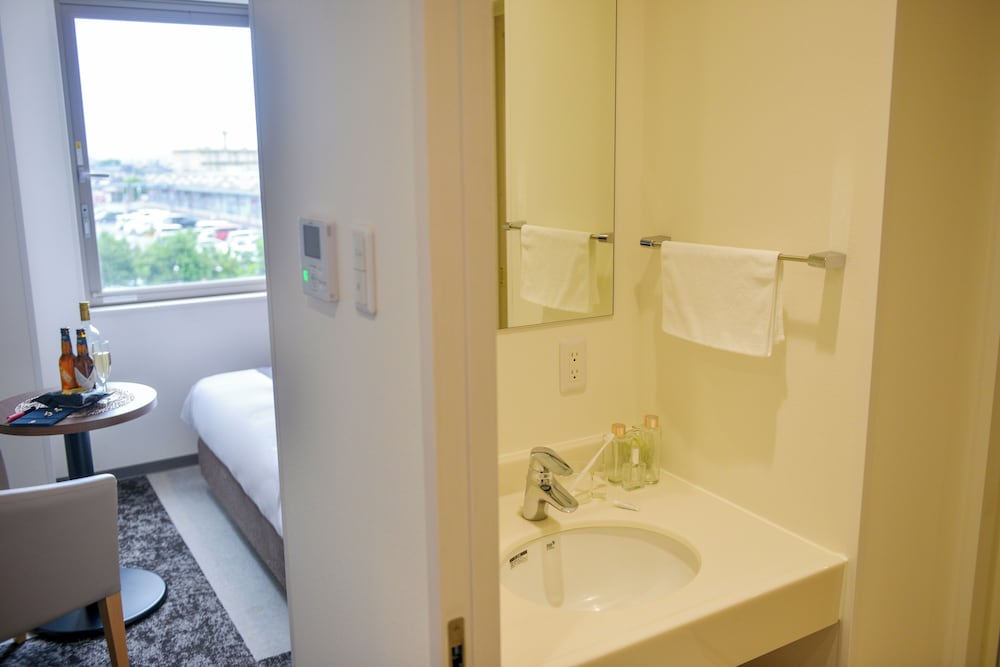 Hotel New Gaea Nishikumamoto Ekimae 18/20