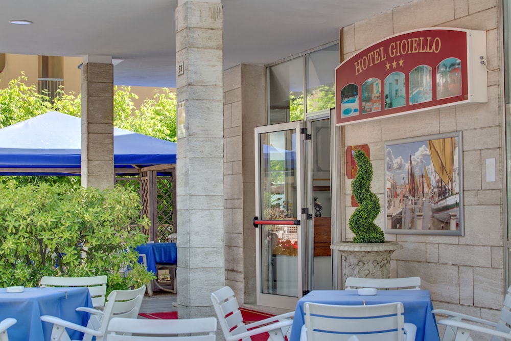 Hotel Gioiello 4/28