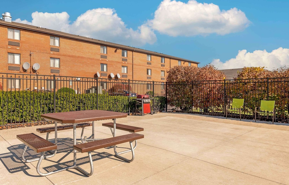 Extended Stay America - Fort Wayne - North 41/50