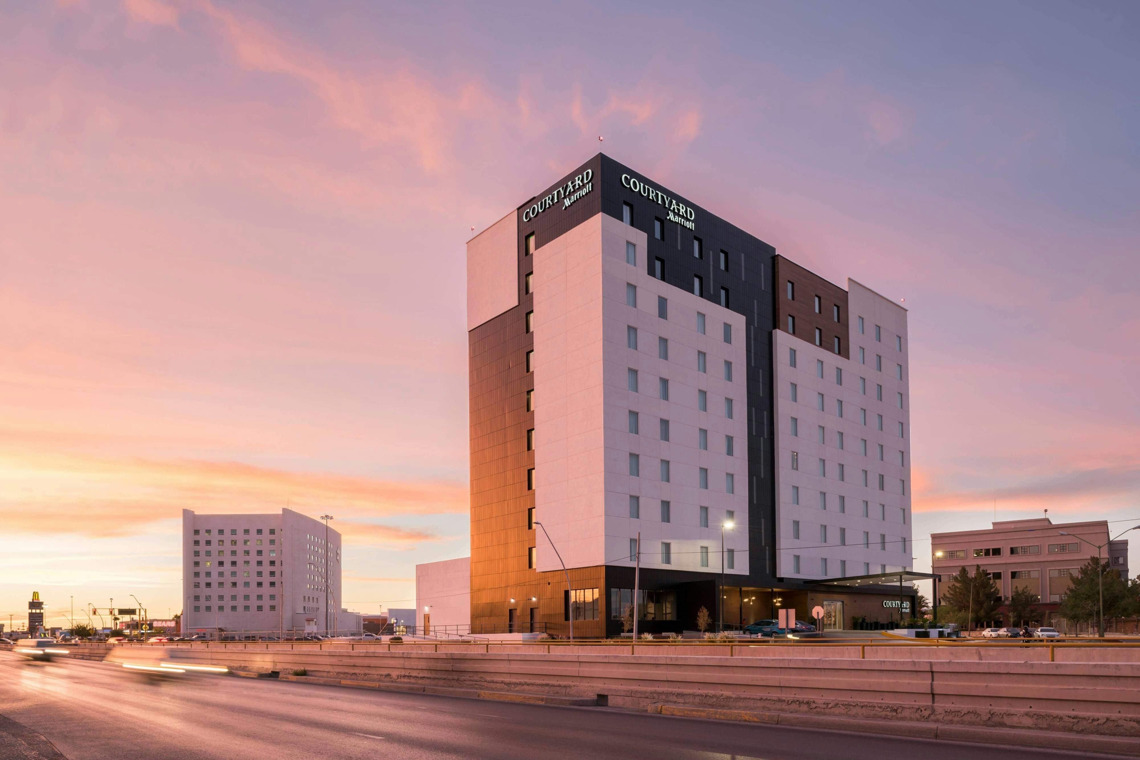 Courtyard By Marriott Ciudad Juarez 2/45