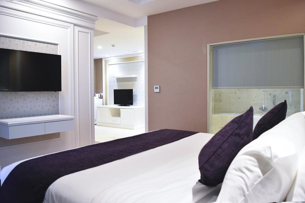 Platinum Balikpapan Hotel Convention Hall 16/64