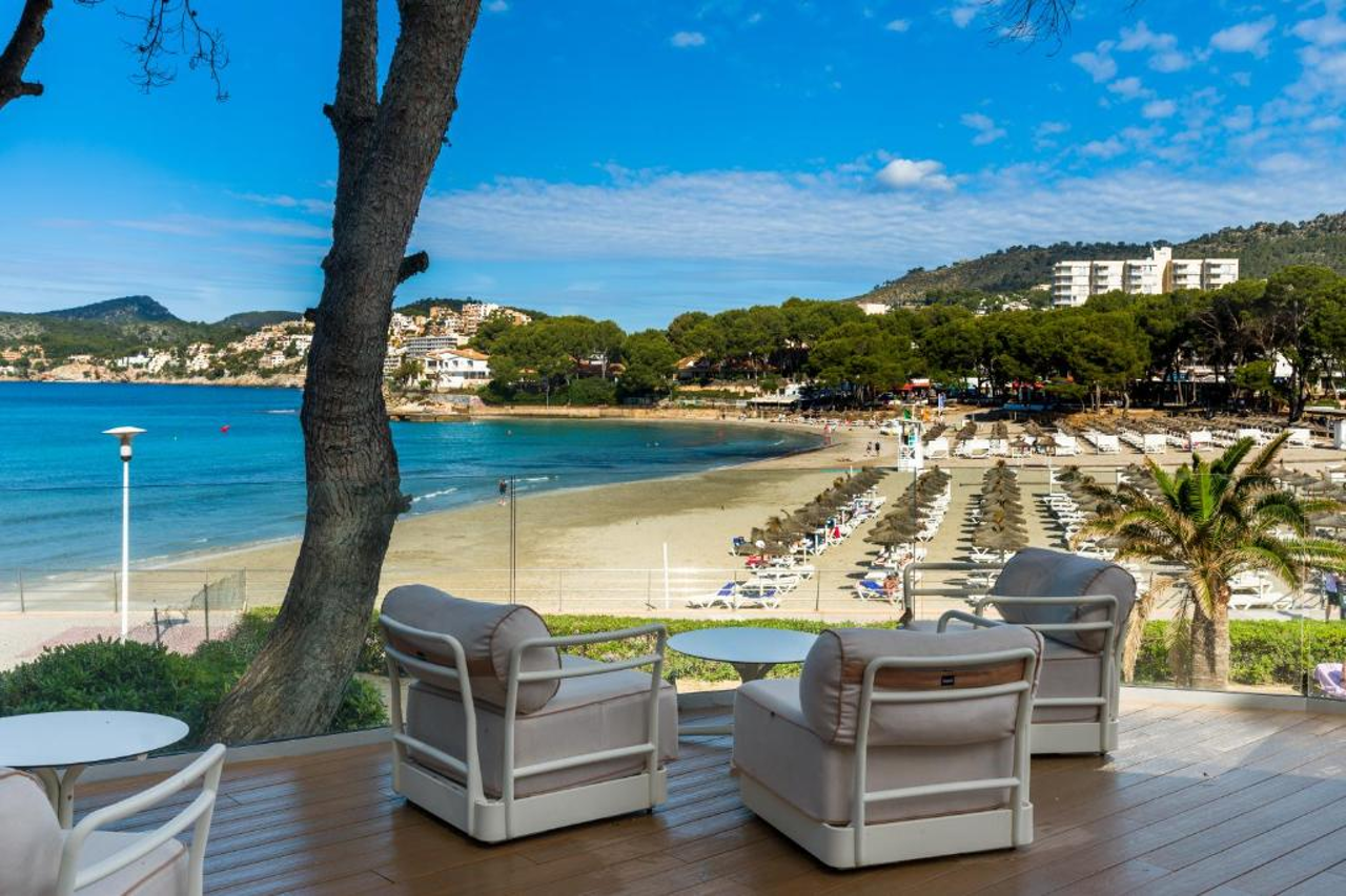 Hotel Vibra Beverly Playa 66/72