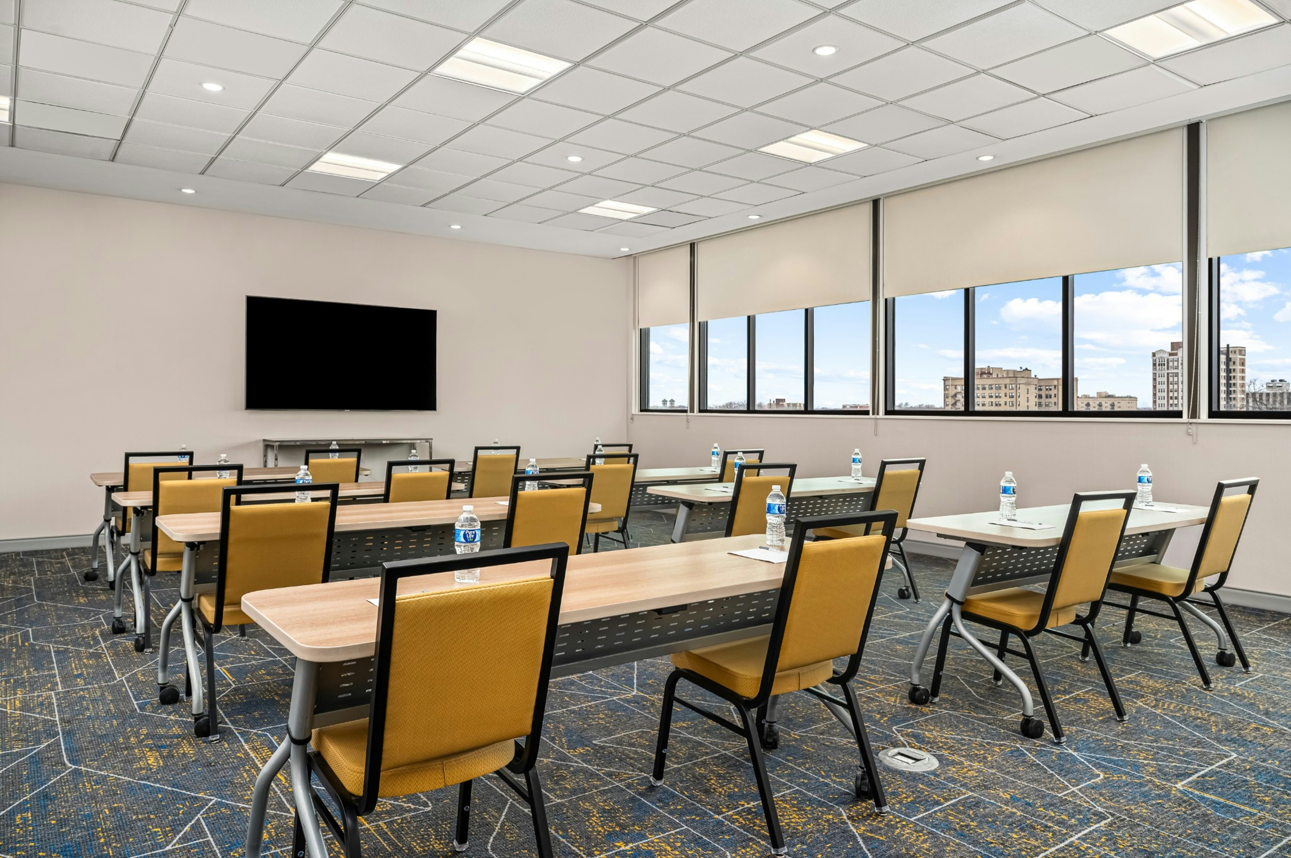 Hampton Inn Chicago North/Loyola Station 61/71