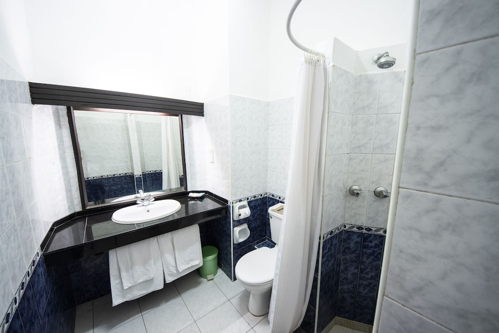 Bamburi Beach Hotel 19/74