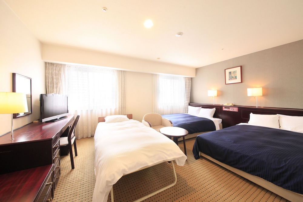 Quintessa Hotel Ogaki 24/67