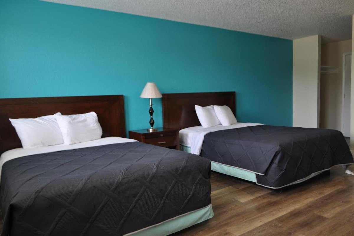 Room, Double Bed